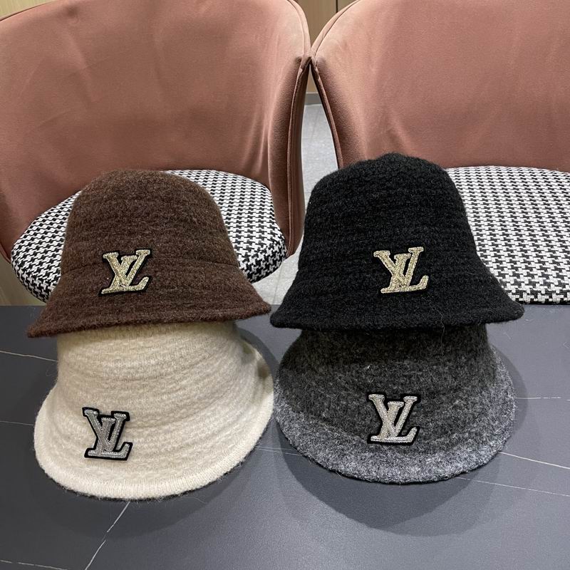 LV hat 090903